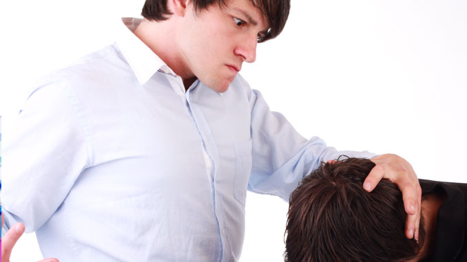 Depri-Maenner-aggressiv Depri-Männer aggressiv - © klickerminth - Fotolia