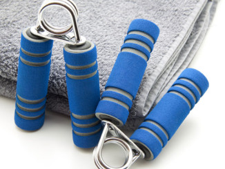 Fingerhantel senkt Blutdruck - © UMA - Fotolia