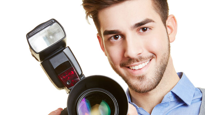 Fotografieren-raubt-Erinnerungen Fotografieren raubt Erinnerungen - © Robert Kneschke - Fotolia