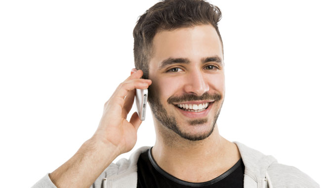 Handyverbot-fuer-Fußgaenger Handyverbot für Fußgänger? - © iko - Fotolia