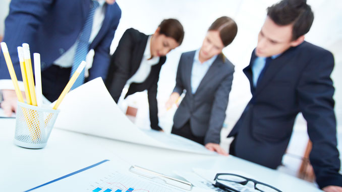 Mit-dem-Chef-per-Du Mit dem Chef per Du - © pressmaster - Fotolia