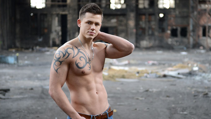 Sixpack-gegen-Rueckenschmerzen Sixpack gegen Rückenschmerzen - © westfotos.de - Fotolia