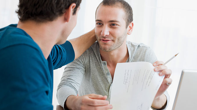 Verliebt-am-Arbeitsplatz Verliebt am Arbeitsplatz - © Image Source IS2 - Fotolia