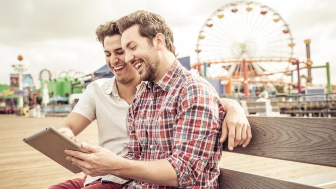 gluckspiel-paare-single Glückspiel für Single und Paare | © oneinchpunch - stock.adobe.com